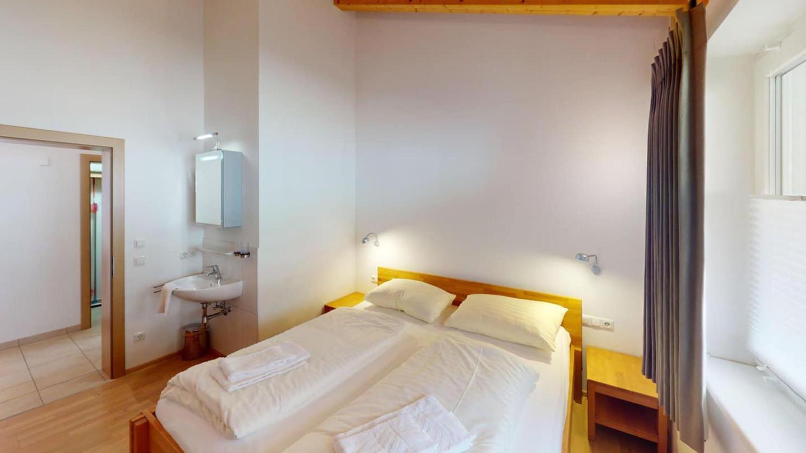 Apartamento Haus Christine Neukirchen am Großvenediger Exterior foto